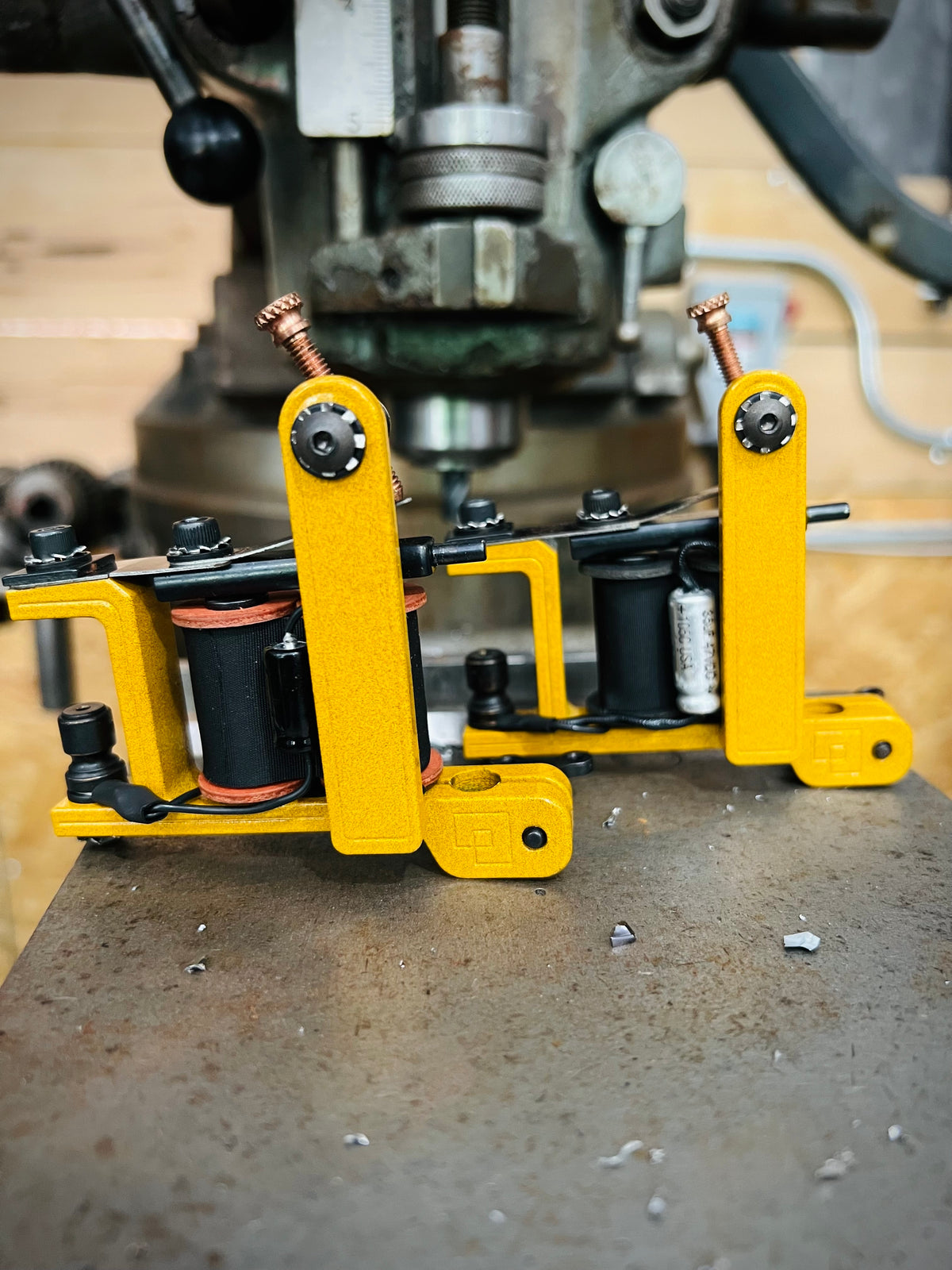 3547 & 4750 PAIR MUSTARD