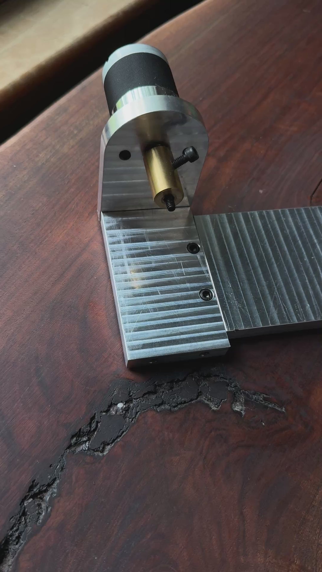TATTOO MACHINE COIL WINDER VIDEO FULL VIEW